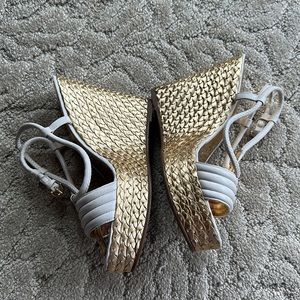 Coach gold and white women’s size 8 wedges
